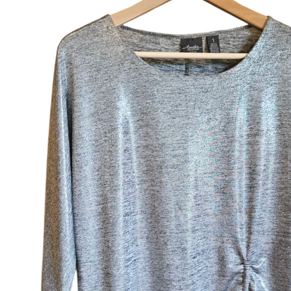 Chico's Travelers Stretchy Blouse Shiny Silver 3/4 Sleeve Women's 1 ( Medium ) - Picture 3 of 8